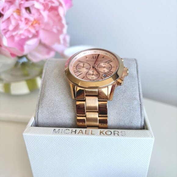 Michael Kors Bradshaw Oversized Rose Gold-Tone Watch - Picture 4 of 9